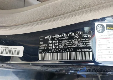 2014 Mercedes-Benz C 250 from USA, damaged, VIN WDDGF4HB9EA963433